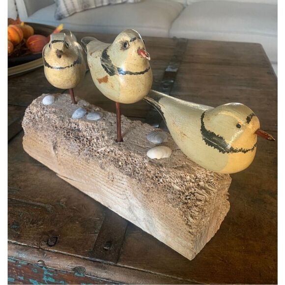 Vintage Folk Art Birds on Driftwood - Picture 3 of 7
